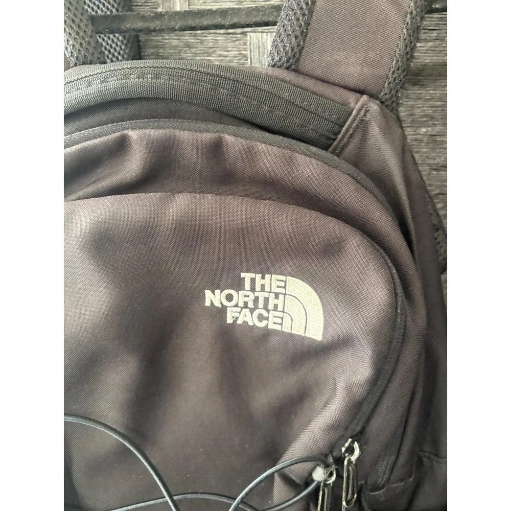 North face jester large back pack black